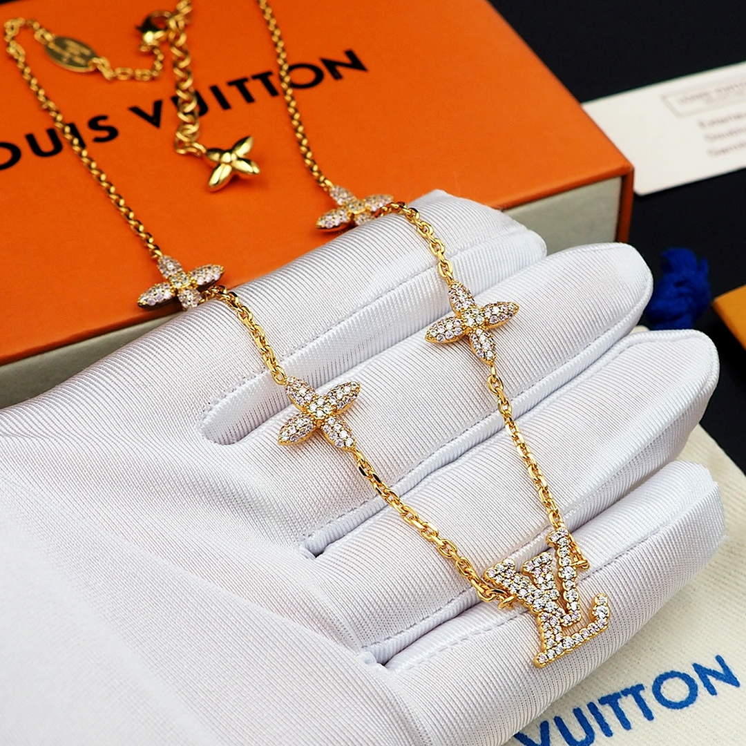 Louis Vuitton M01480 LV Iconic Tresor Necklace | louis vuitton m01480 lv iconic tresor necklace 2 louis vuitton m01480 lv iconic tresor necklace 2