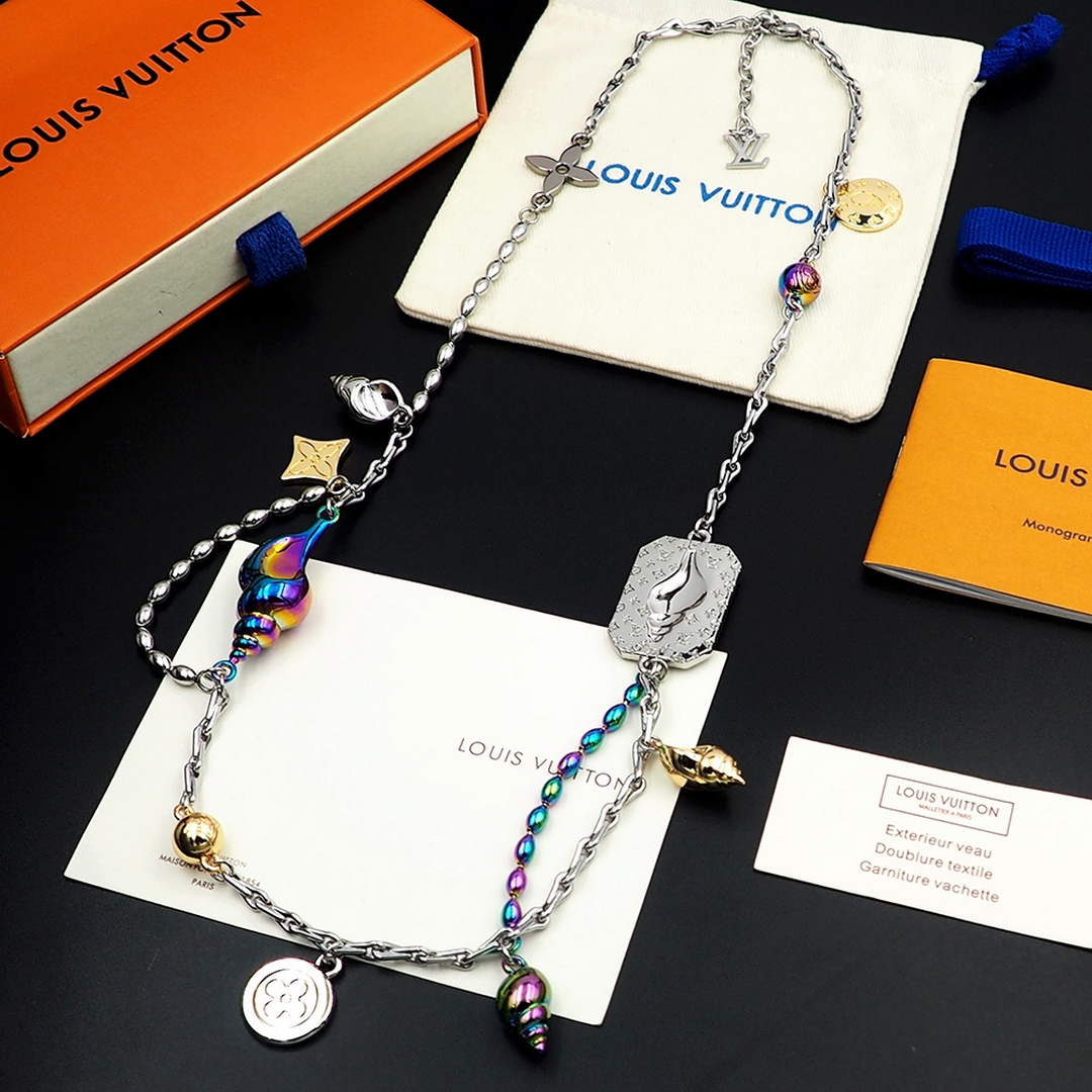 Louis Vuitton M01488 LV Shell Necklace | louis vuitton m01488 lv shell necklace 2 louis vuitton m01488 lv shell necklace 2