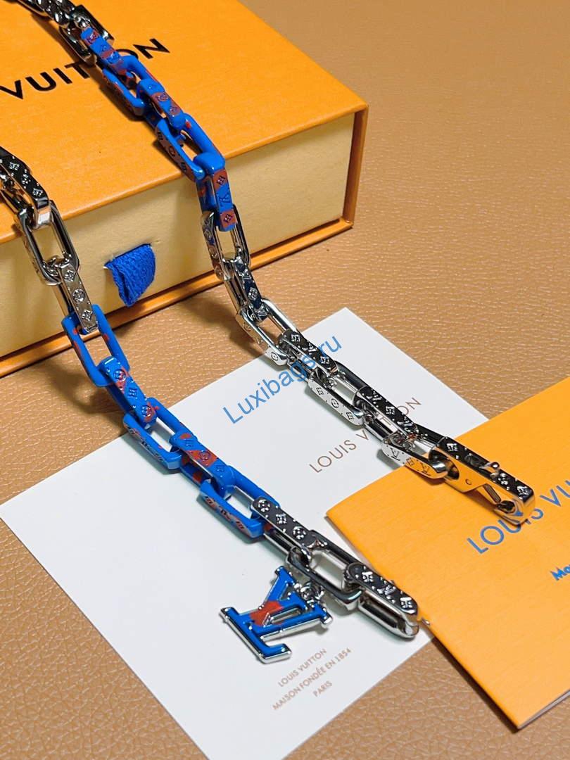 Louis Vuitton M01494 Monogram Chain Necklace | louis vuitton m01494 monogram chain necklace 5 louis vuitton m01494 monogram chain necklace 5