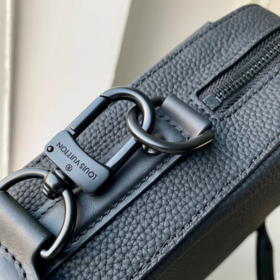 LV M23778 Louis Vuitton Pilot Briefcase Bag Black | lv m23778 louis vuitton pilot briefcase bag black 5 lv m23778 louis vuitton pilot briefcase bag black 5