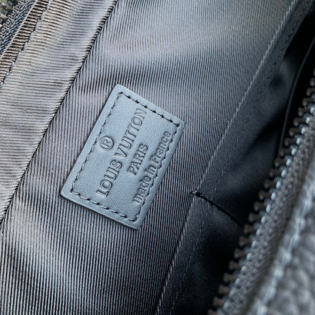 LV M23778 Louis Vuitton Pilot Briefcase Bag Black | lv m23778 louis vuitton pilot briefcase bag black 8 lv m23778 louis vuitton pilot briefcase bag black 8