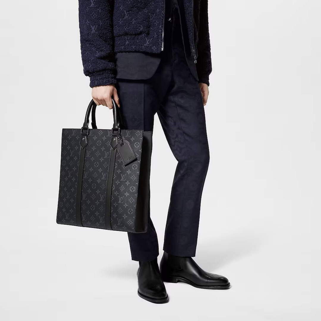 LV M46452 Louis Vuitton Sac Plat Bag Monogram Eclipse coated canvas | lv m46452 louis vuitton sac plat bag monogram eclipse coated canvas 11 lv m46452 louis vuitton sac plat bag monogram eclipse coated canvas 11