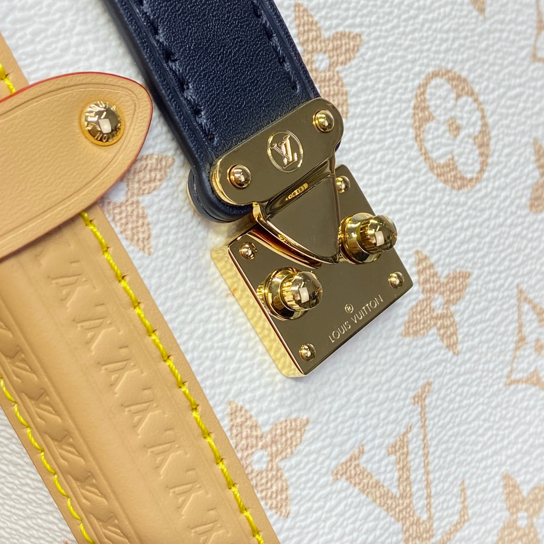 LV M46907 Louis Vuitton Side Trunk PM Bag Monogram white | lv m46907 louis vuitton side trunk pm bag monogram white 4 lv m46907 louis vuitton side trunk pm bag monogram white 4