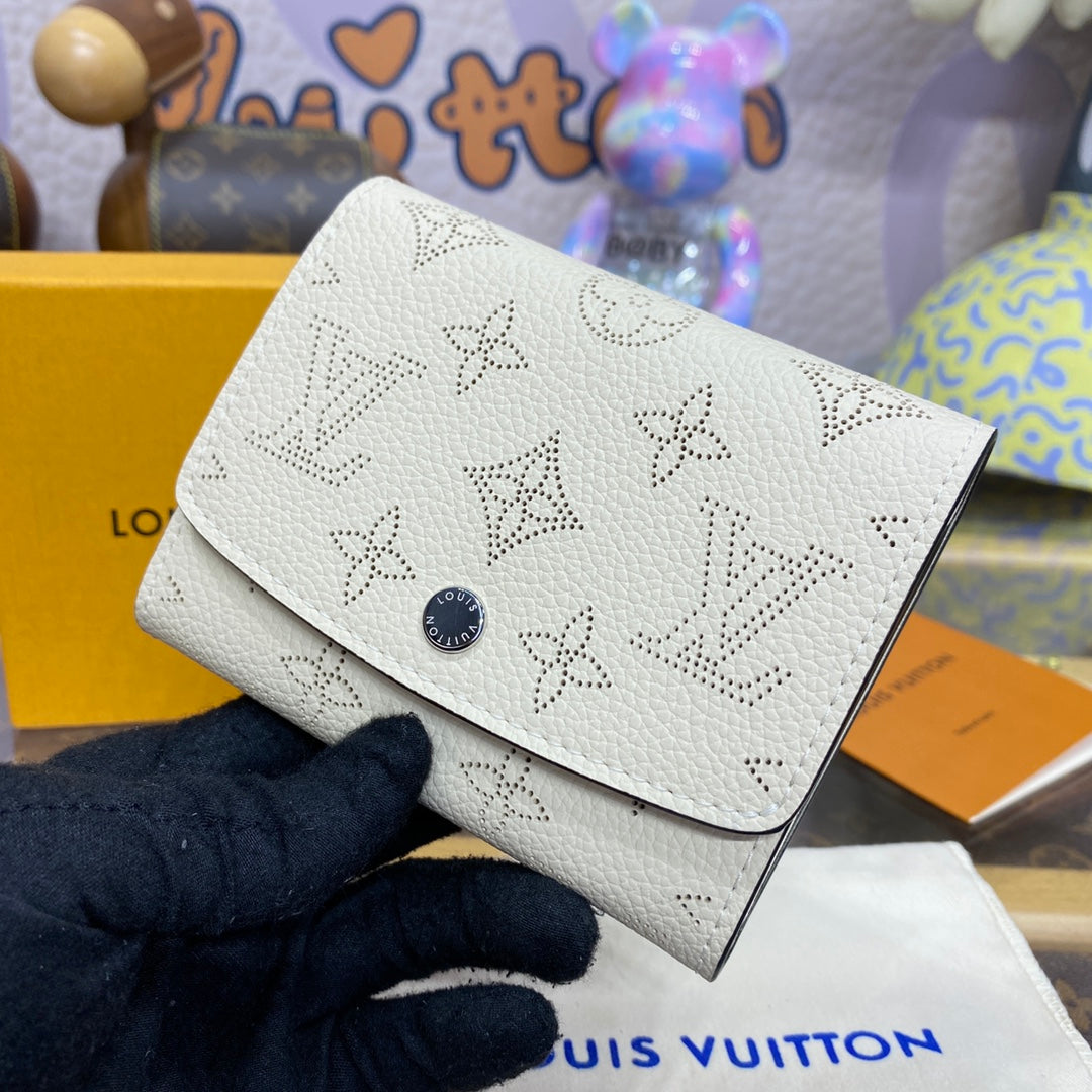 LV M62543 Louis Vuitton Iris Compact Wallet White | lv m62540 louis vuitton iris compact wallet white 3 lv m62540 louis vuitton iris compact wallet white 3