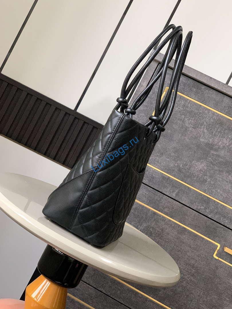 Chanel A98003 Vintage Large Bucket bag Black with White CC | chanel a98003 vintage large bucket bag black 03