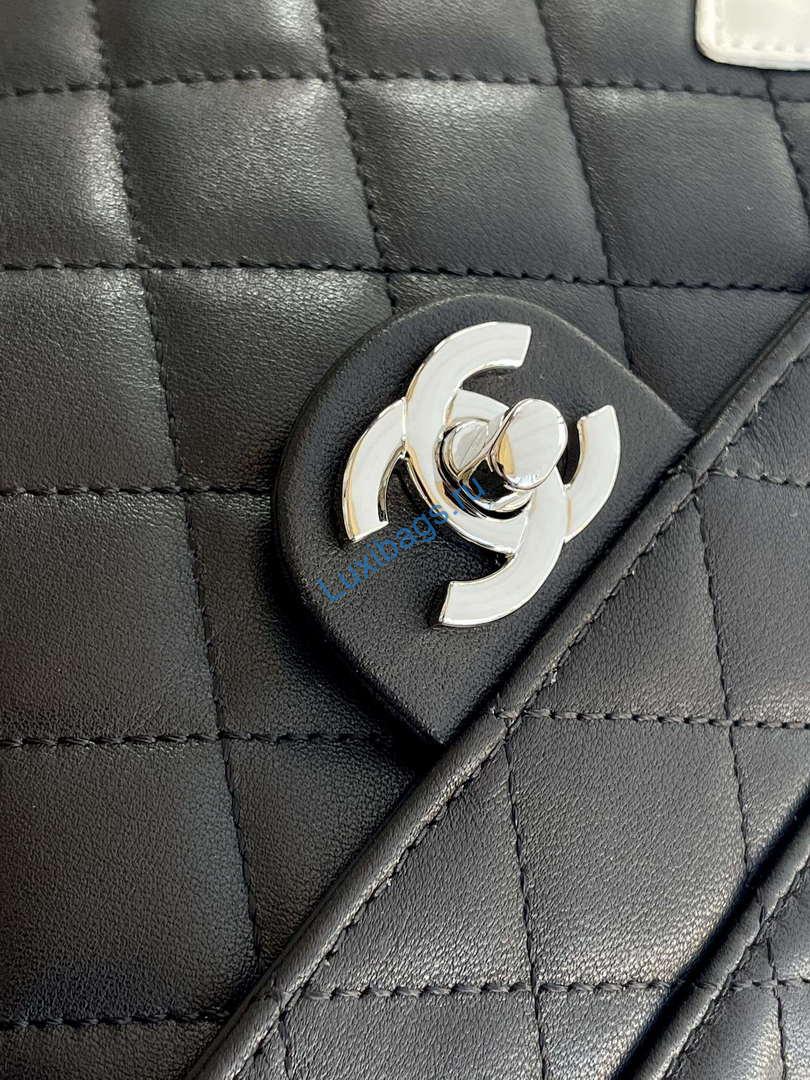 Chanel AS6326 Vintage Camera Case Bag Lambskin Black with White CC | chanel as6326 vintage camera case bag lambskin black 06