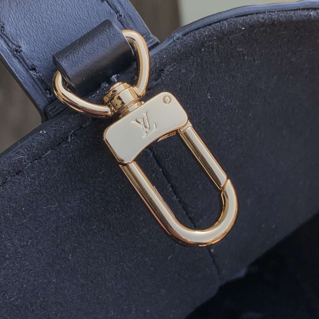 LV M13480 Louis Vuitton All In BB Bag Monogram Empreinte leather Black | lv m13045 louis vuitton all in bb bag monogram empreinte leather black 08