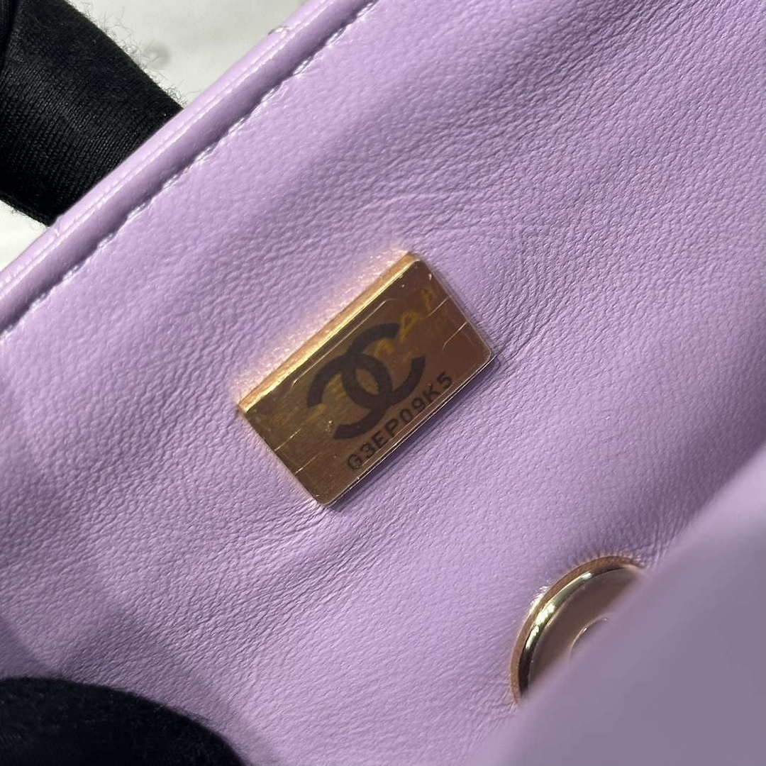 Chanel AS2431 Mini Classic Handbag With Top Handle Lambskin CC19015 | chanel as2431 mini classic handbag with top handle lambskin cc19001 137
