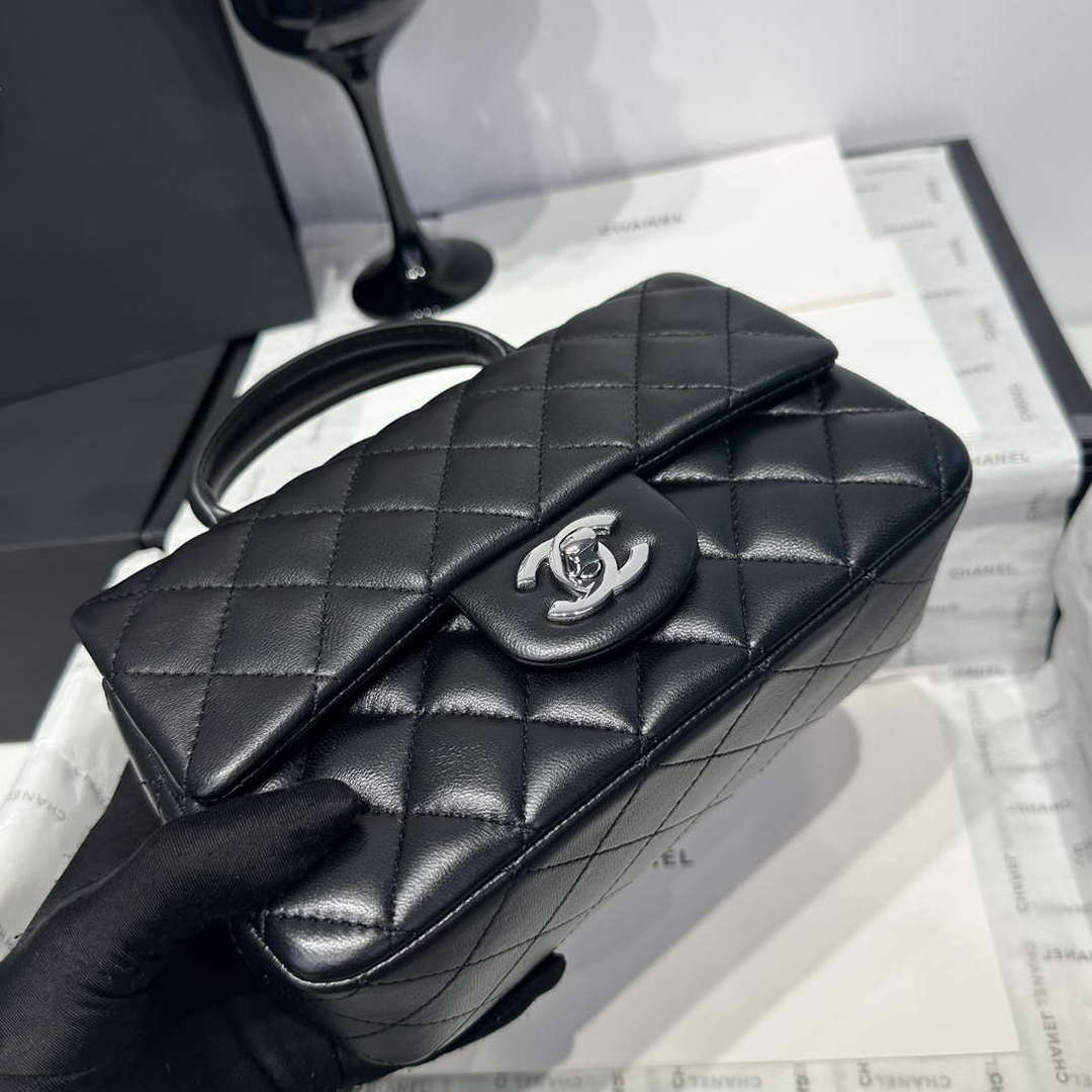 Chanel AS2431 Mini Classic Handbag With Top Handle Lambskin CC19004 | chanel as2431 mini classic handbag with top handle lambskin cc19001 31