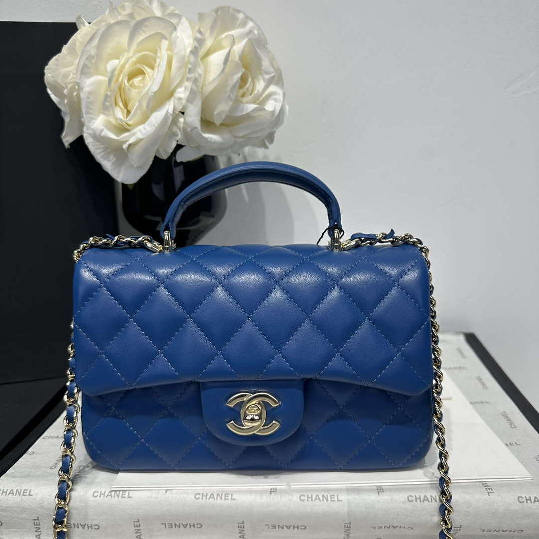 Chanel AS2431 Mini Classic Handbag With Top Handle Lambskin CC19006 | chanel as2431 mini classic handbag with top handle lambskin cc19001 49