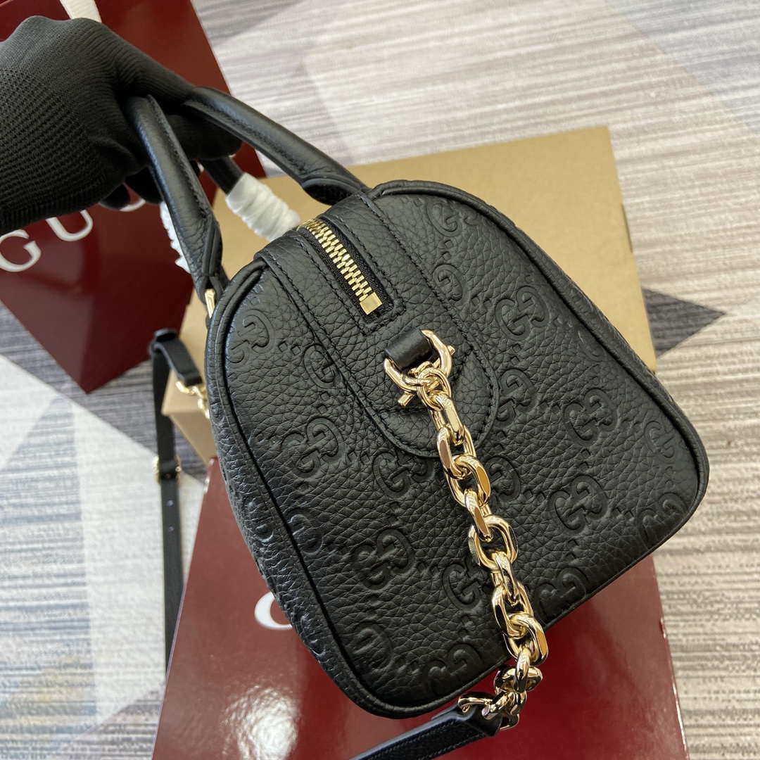 Gucci 815255 GG Emblem Small top handle bag Black | gucci 815255 gg emblem small top handle bag black 09
