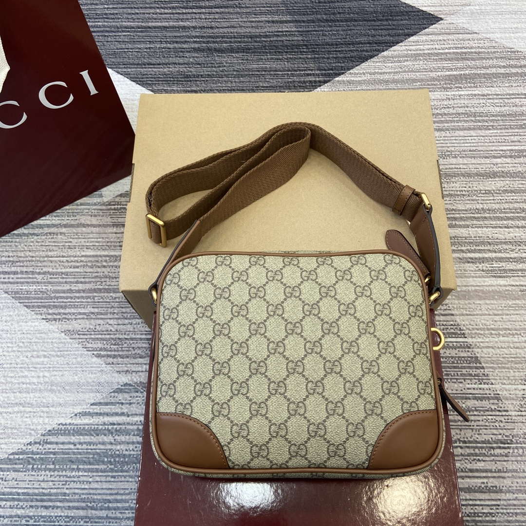 Gucci 821160 GG Emblem medium crossbody bag Beige and dark brown | gucci 815256 gg emblem medium crossbody bag 13