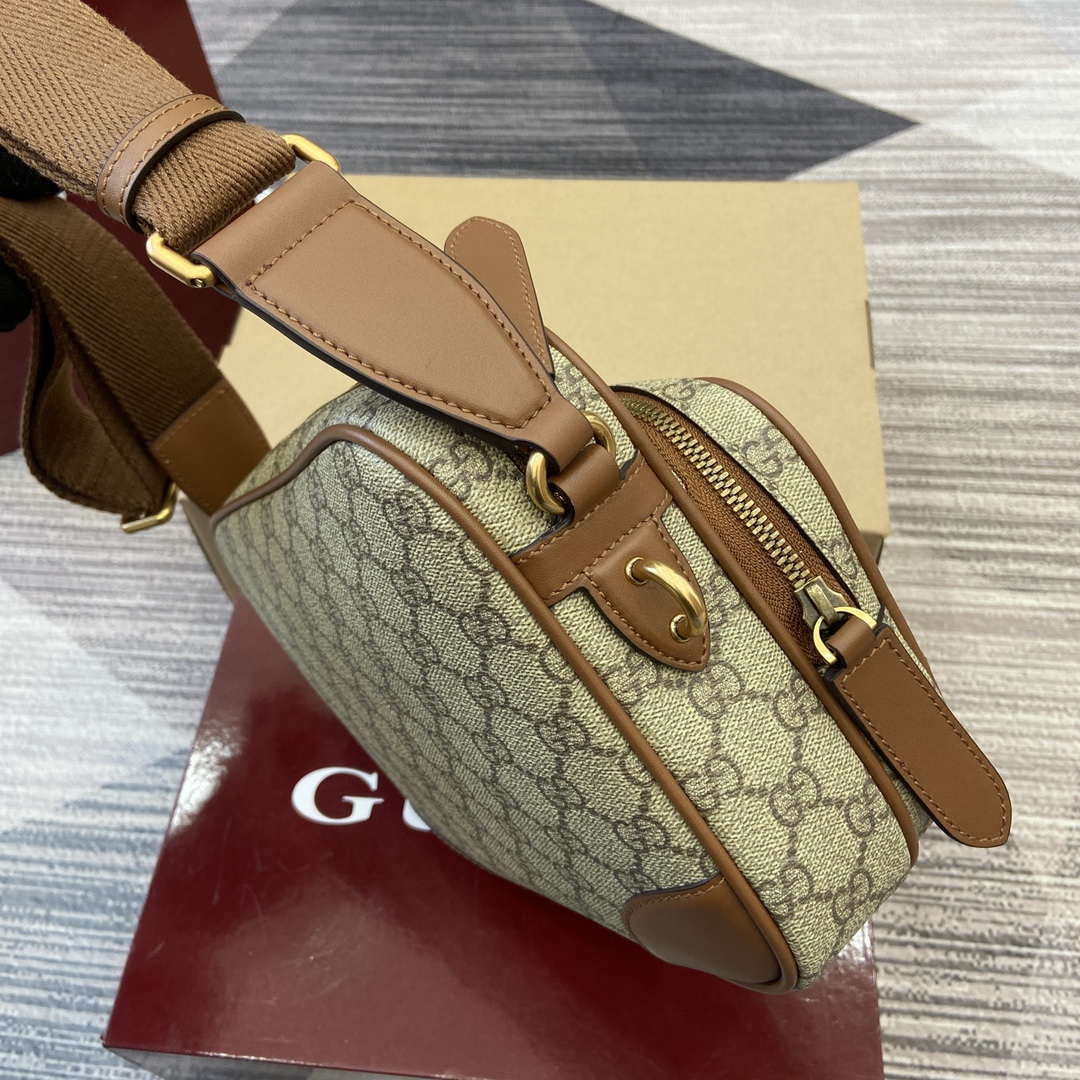 Gucci 821160 GG Emblem medium crossbody bag Beige and dark brown | gucci 815256 gg emblem medium crossbody bag 14