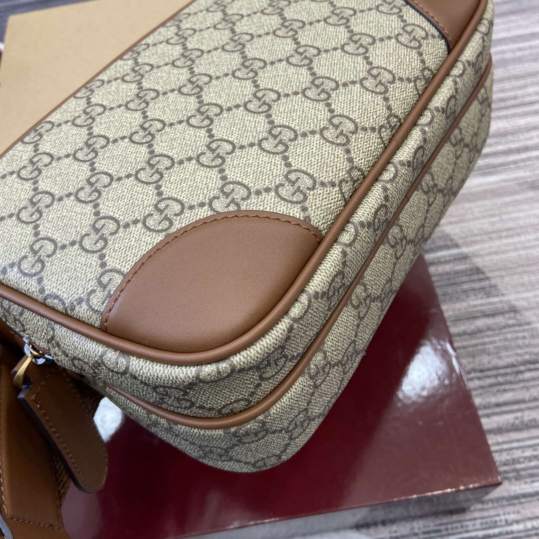 Gucci 821160 GG Emblem medium crossbody bag Beige and dark brown | gucci 815256 gg emblem medium crossbody bag 18