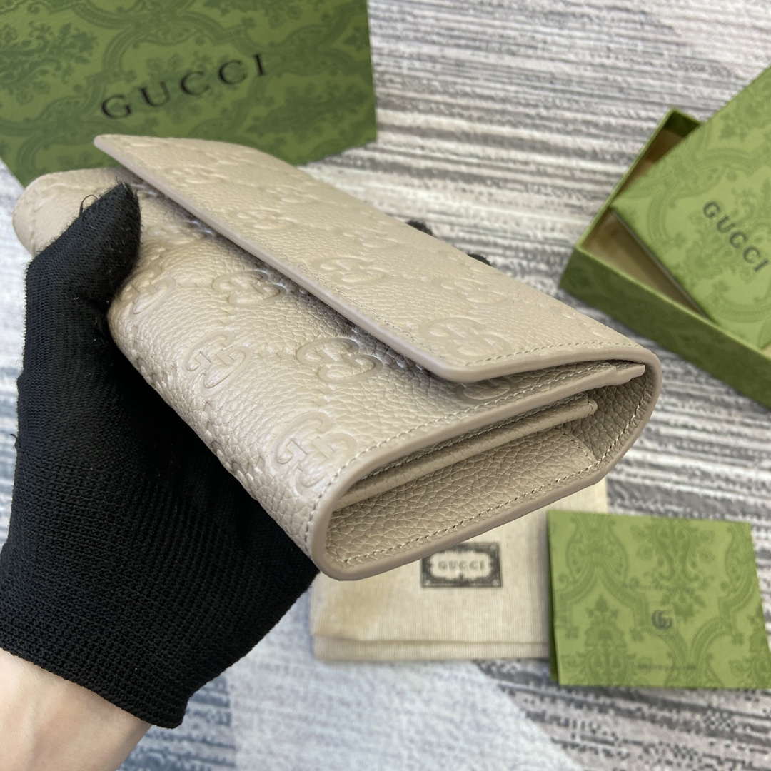 Gucci 815922 GG Emblem continental wallet Taupe | gucci 815922 gg emblem continental wallet black 05