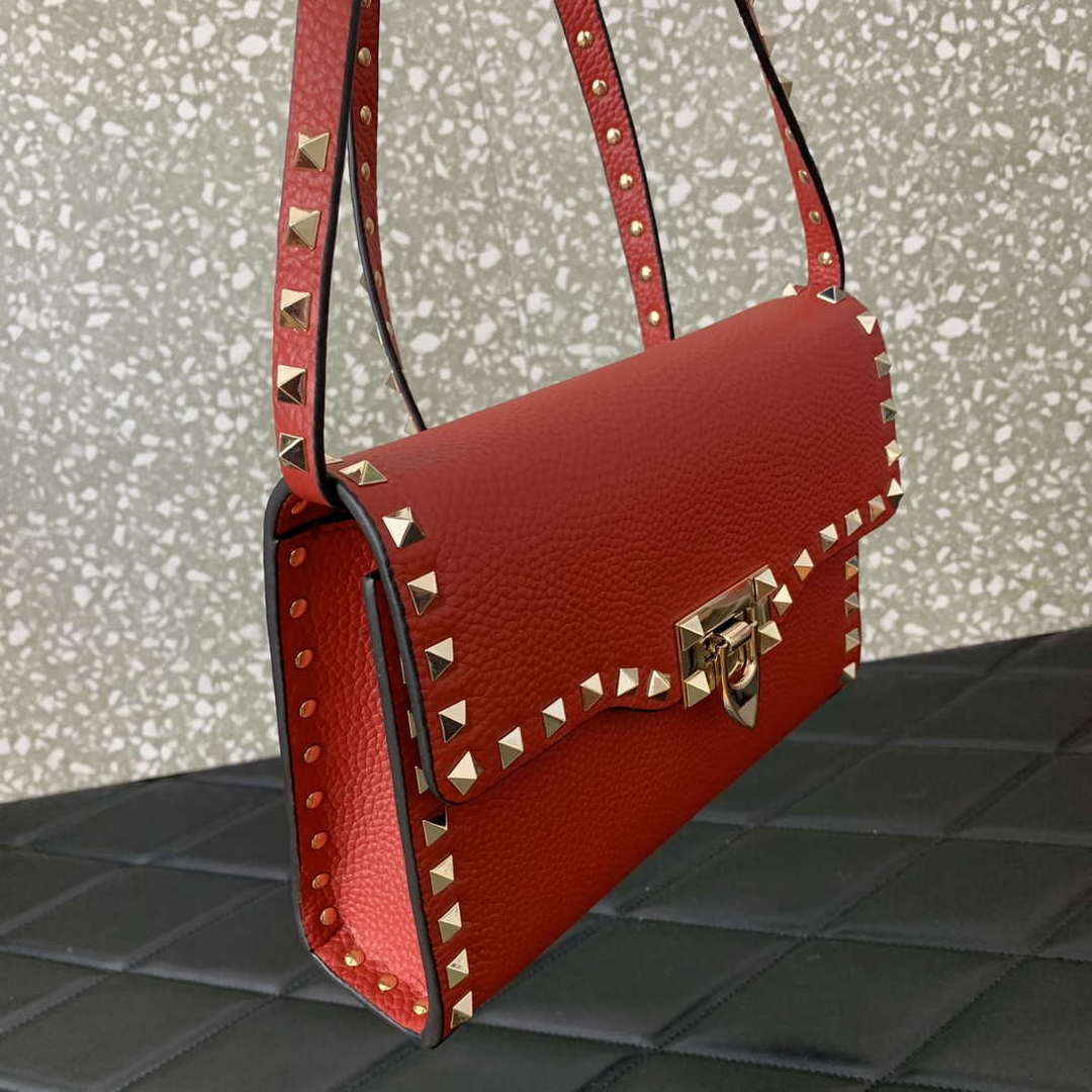 Valentino 5W2B0181VSF_0NO Small Rockstud Grainy Calfskin Crossbody Bag | valentino 5w2b0181vsf 0no small rockstud grainy calfskin crossbody bag 04