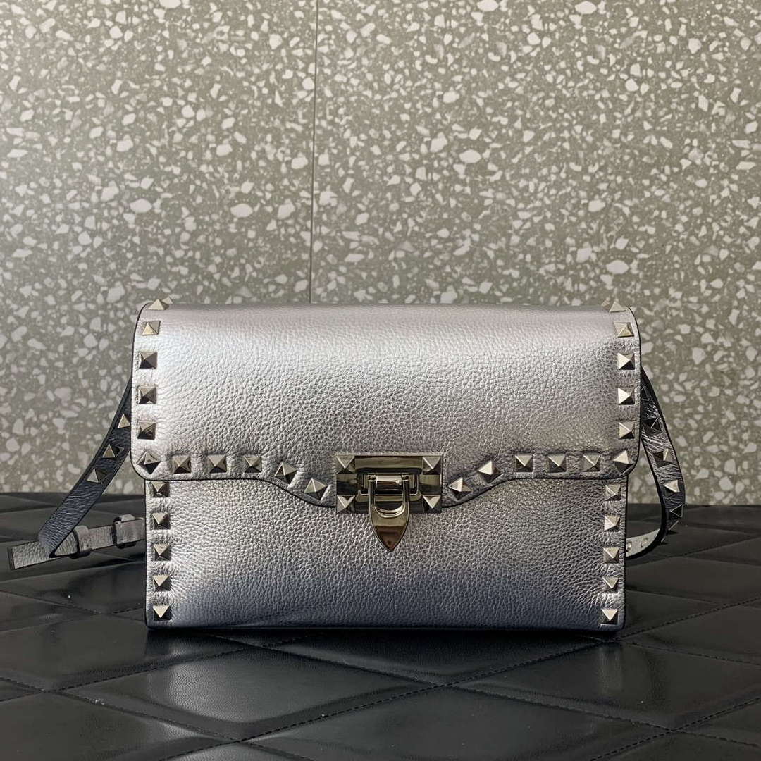 Valentino 5W2B0181VSF_0NO Small Rockstud Grainy Calfskin Crossbody Bag | valentino 5w2b0181vsf 0no small rockstud grainy calfskin crossbody bag 20
