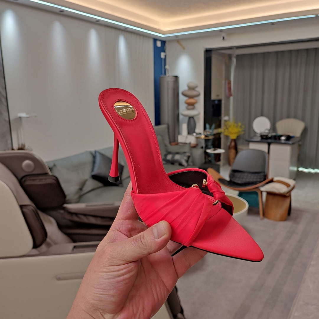 YSL Women's Babylone Mules in Smooth Leather Y20191 | ysl womens la scandale sandals in patent leather y20191 9