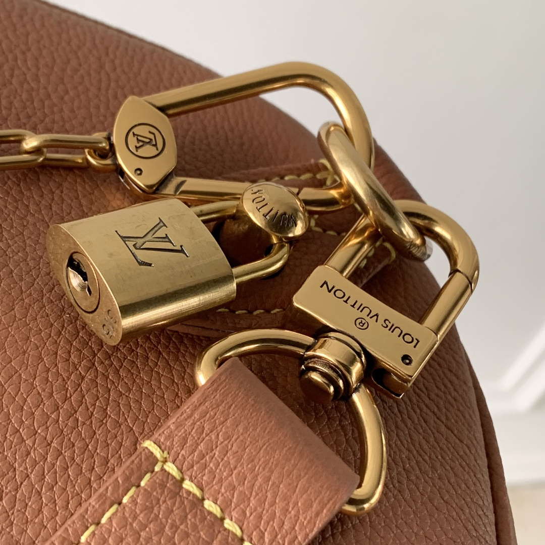LV M12672 Louis Vuitton Speedy P9 Bandoulière 40 Bag Cognac | lv m12672 louis vuitton speedy p9 bandouliere 40 bag cognac 6