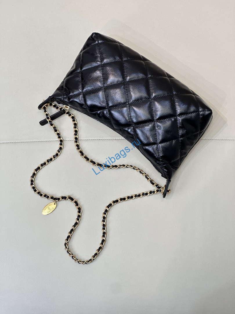 Chanel 25SS AS5528 Hobo Handbag in Lambskin Black | chanel 25ss as5528 hobo handbag in lambskin black 009