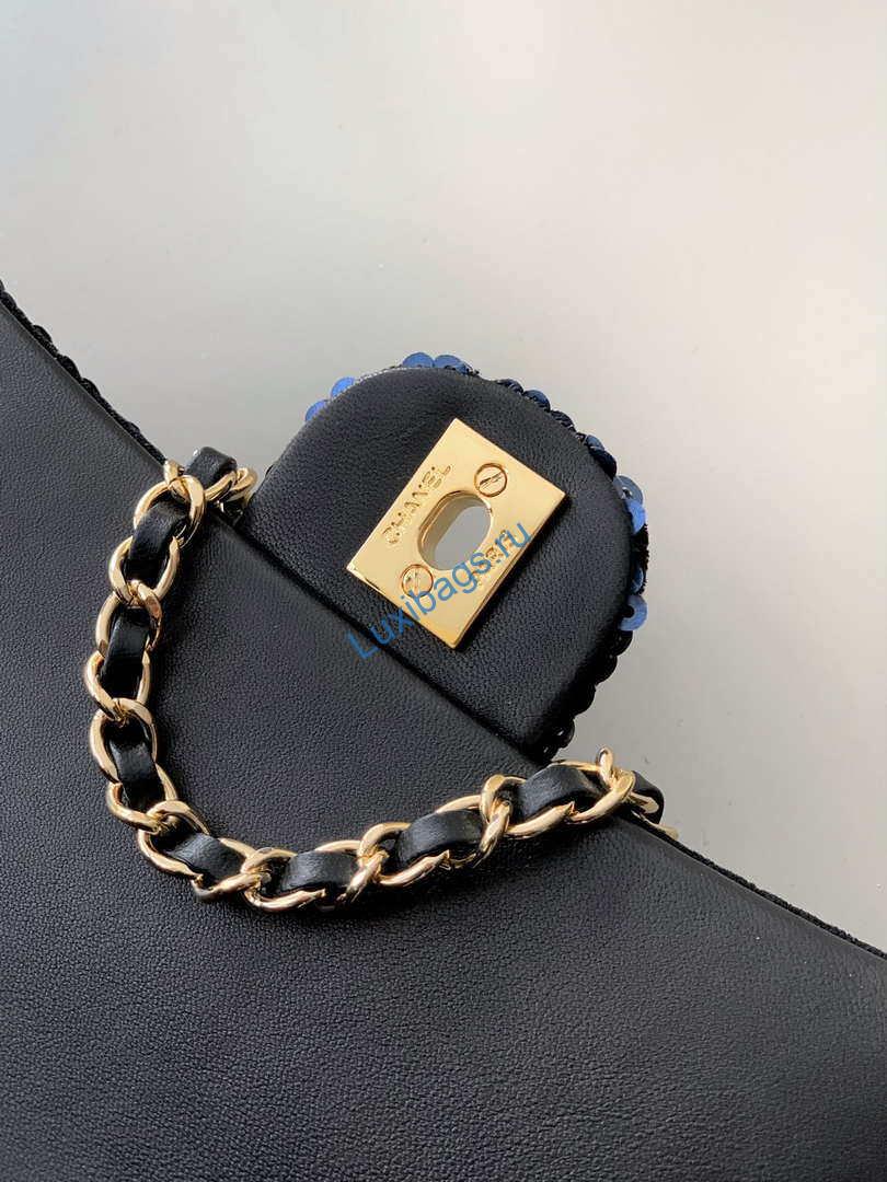 Chanel A69900 25C Mini Flap Handbag High-end handmade embroidery Sequined | chanel a69900 25c mini flap handbag high end handmade embroidery sequined 07