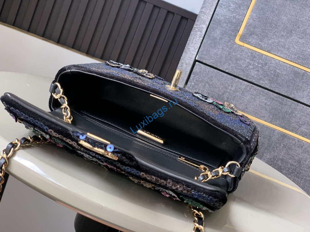 Chanel A69900 25C Mini Flap Handbag High-end handmade embroidery Sequined | chanel a69900 25c mini flap handbag high end handmade embroidery sequined 08