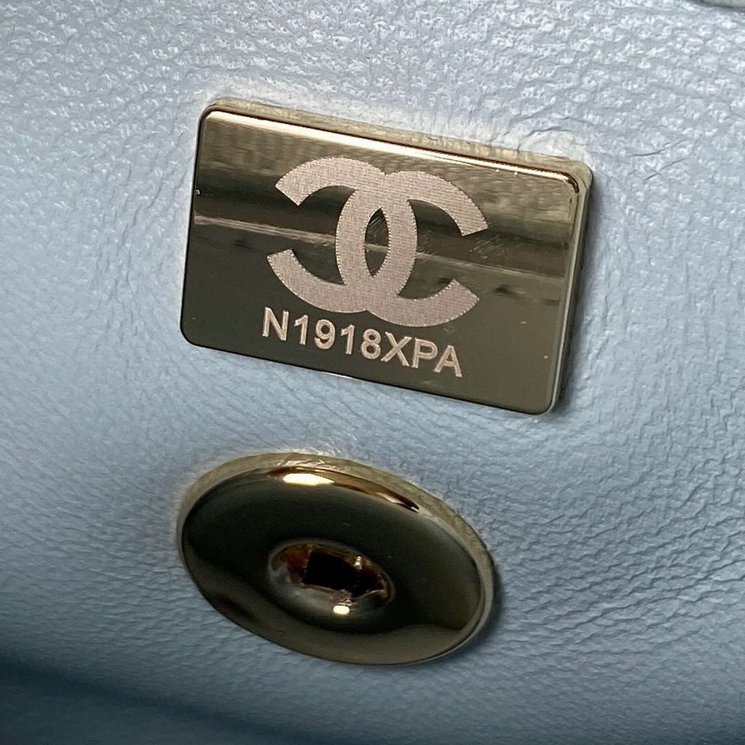 Chanel A92990 Medium Flap Bag With Top Handle Calfskin Bag Light Blue | chanel a92990 medium flap bag with top handle calfskin bag light blue 08