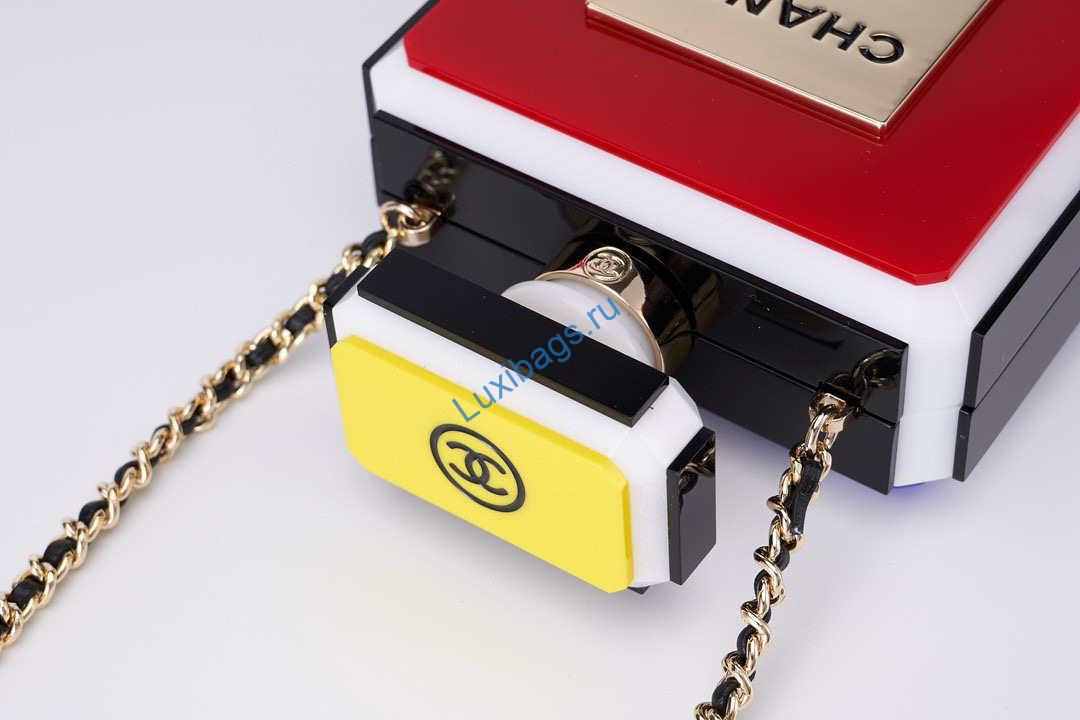 Chanel AS5341 Evening Bag Plexi Enamel & Gold-Tone Metal Multicolor | chanel as5341 evening bag plexi enamel gold tone metal multicolor 03
