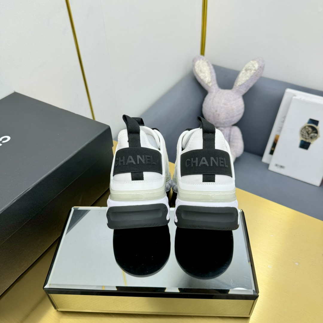 Chanel G39066 Men Women's Classic double C LOGO Trainer Sneaker C91344 | chanel g39066 men womens classic double c logo trainer sneaker c91341 038