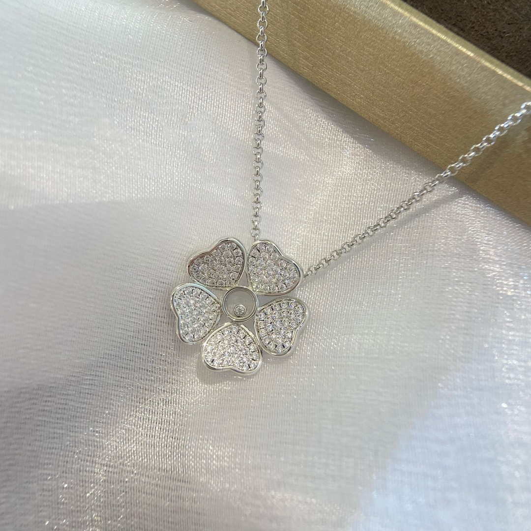 Chopard Happy Hearts Flowers 79A085-5301 Pendant ethical Rose Gold diamond | chopard happy hearts flowers 79a085 5301 pendant ethical rose gold diamond silver 009