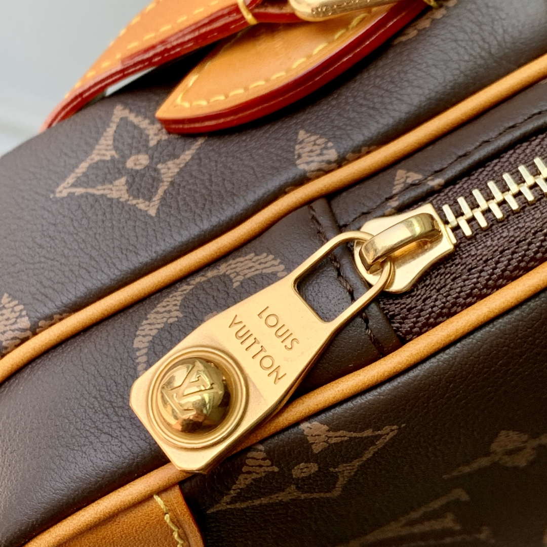 LV M14024 Louis Vuitton Amazone Cross-body Bag Monogram | lv m14024 louis vuitton amazone cross body bag monogram 5