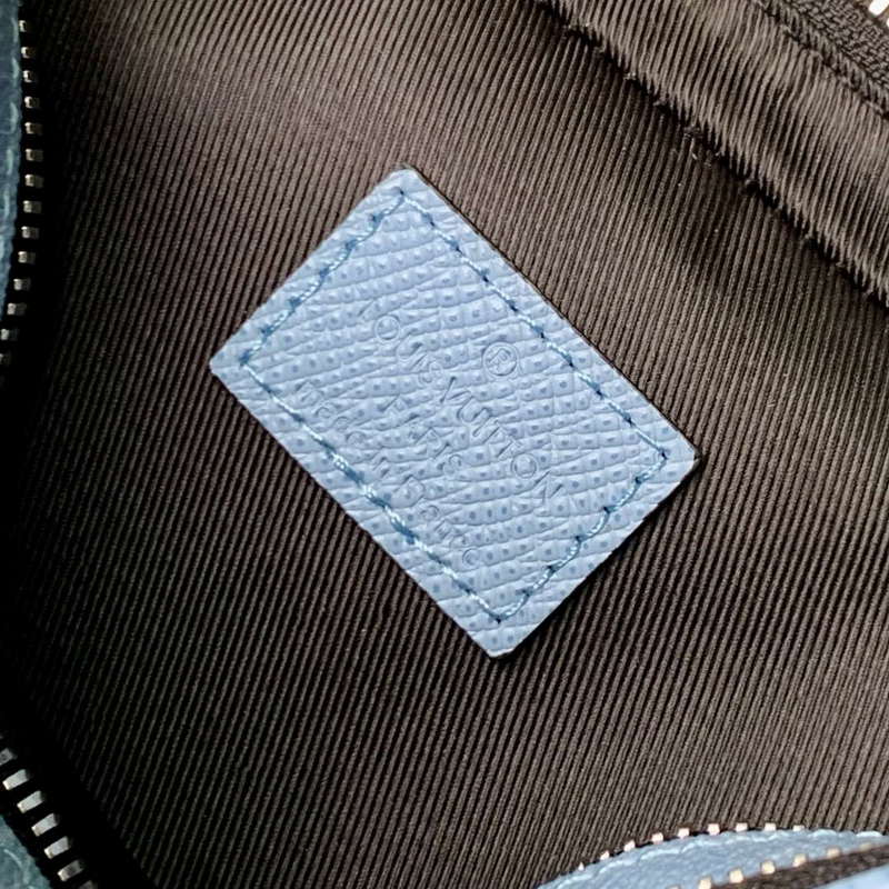 LV M14073 Louis Vuitton M31069 Alpha Messenger Bag Sky Blue | lv m14073 louis vuitton m31069 alpha messenger bag sky blue 8