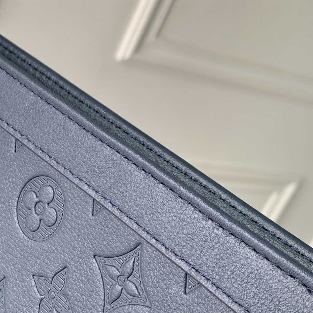 LV M61692 Louis Vuitton Pochette Voyage MM Bag Monogram Ｂlue | lv m61692 louis vuitton pochette voyage mm bag monogram blue 7