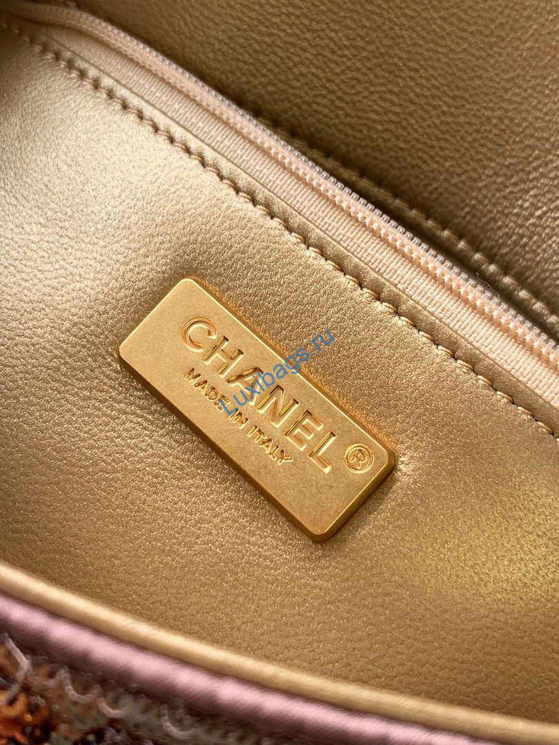 chanel as1116 25c mini flap bag 20cm a69900 white dense sequins gold 7 Chanel AS1116 25C Mini Flap Bag 20cm A69900 White dense sequins Gold | chanel as1116 25c mini flap bag 20cm a69900 white dense sequins 008