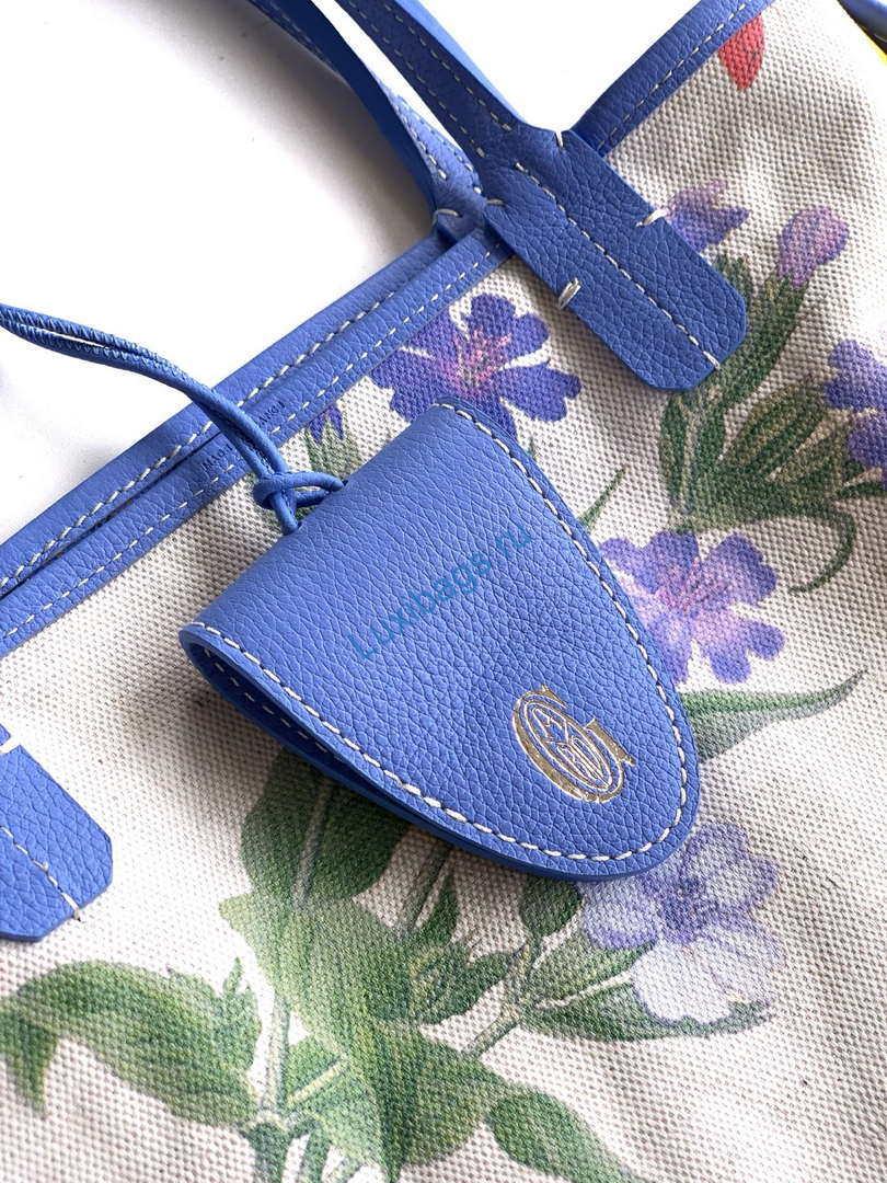goyard anjousmincg07ty07p anjou mini bag blue 5 Goyard ANJOUSMINCG07TY07P Anjou Mini Bag Blue | goyard anjousmincg07ty07p anjou mini bag blue 006 4dc83322 22cb 435a 8070 60d4286d9a98