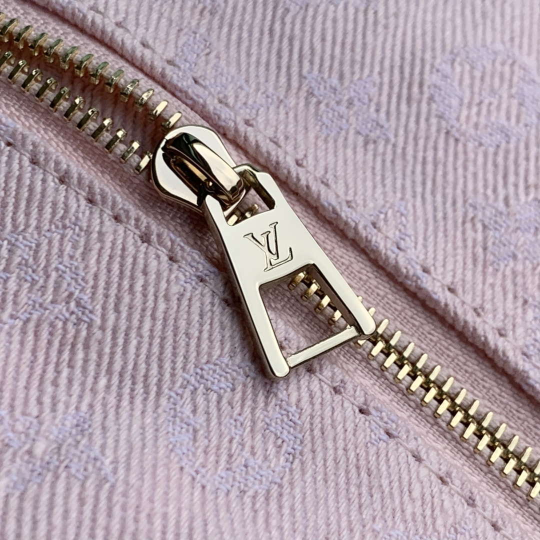 LV M13750 Louis Vuitton Cosmetic Pouch GM Bag Pink | lv m13750 louis vuitton cosmetic pouch gm bag pink 6