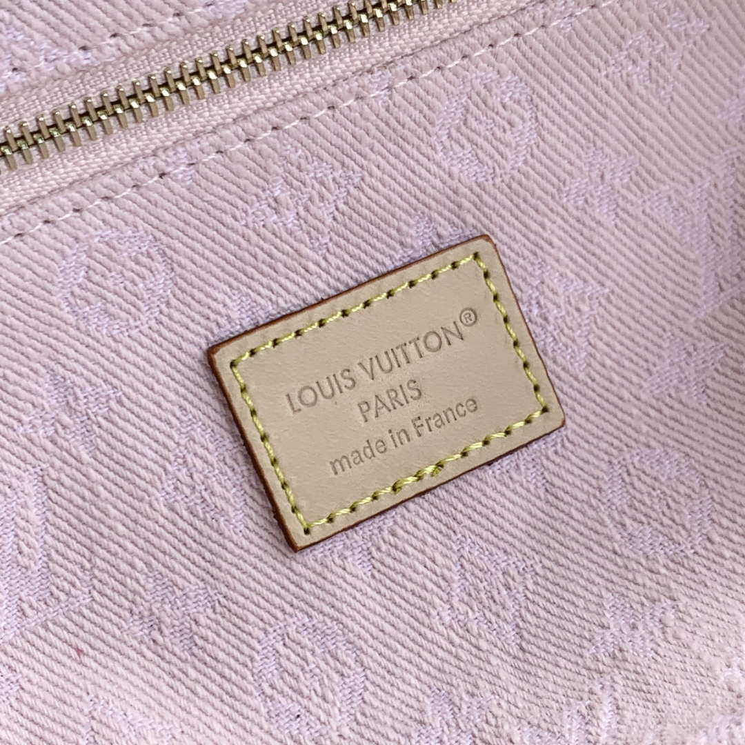 LV M13750 Louis Vuitton Cosmetic Pouch GM Bag Pink | lv m13750 louis vuitton cosmetic pouch gm bag pink 8