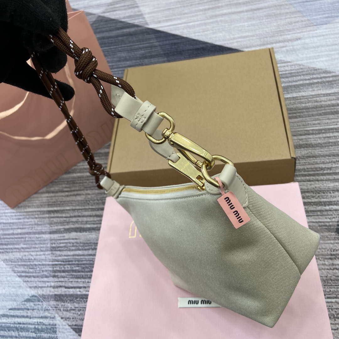 MiuMiu 5NE841 Gabardine Pouch Bag Plaster White/Chalk White | miumiu 5ne841 gabardine pouch bag plaster white chalk white 11