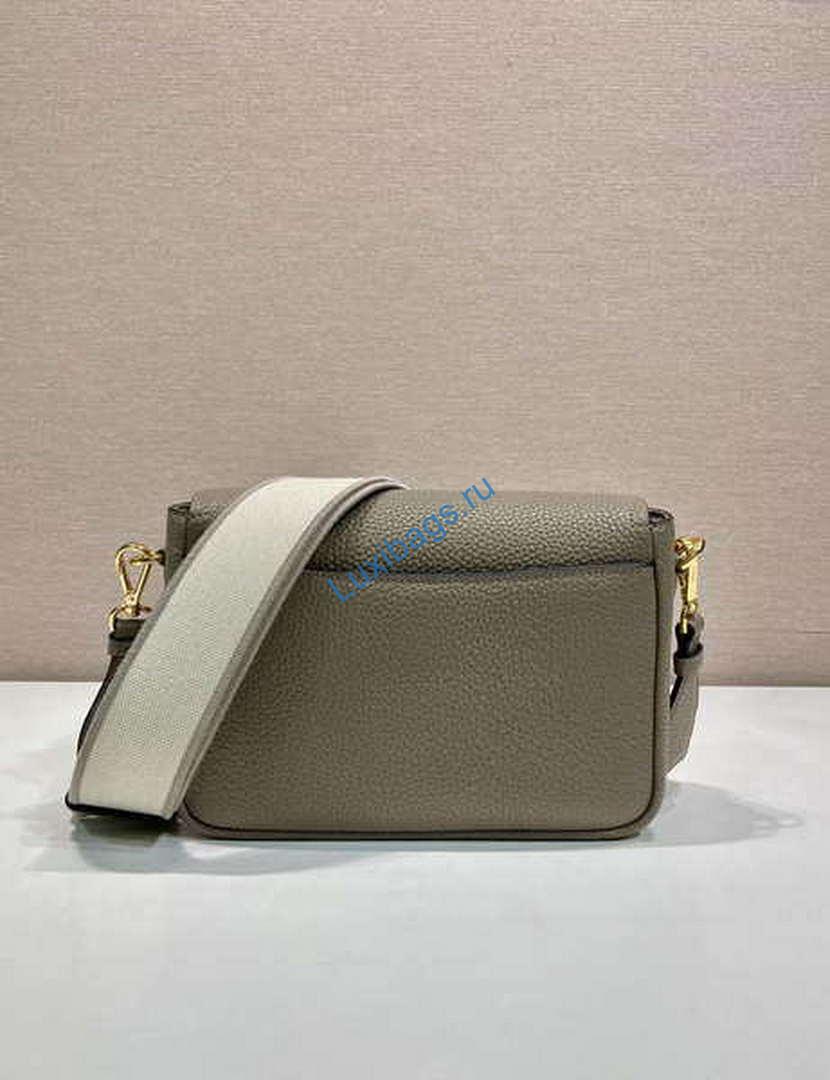 Prada 1BD314 Leather shoulder bag Light Green | prada 1bd314 leather shoulder bag light green 004