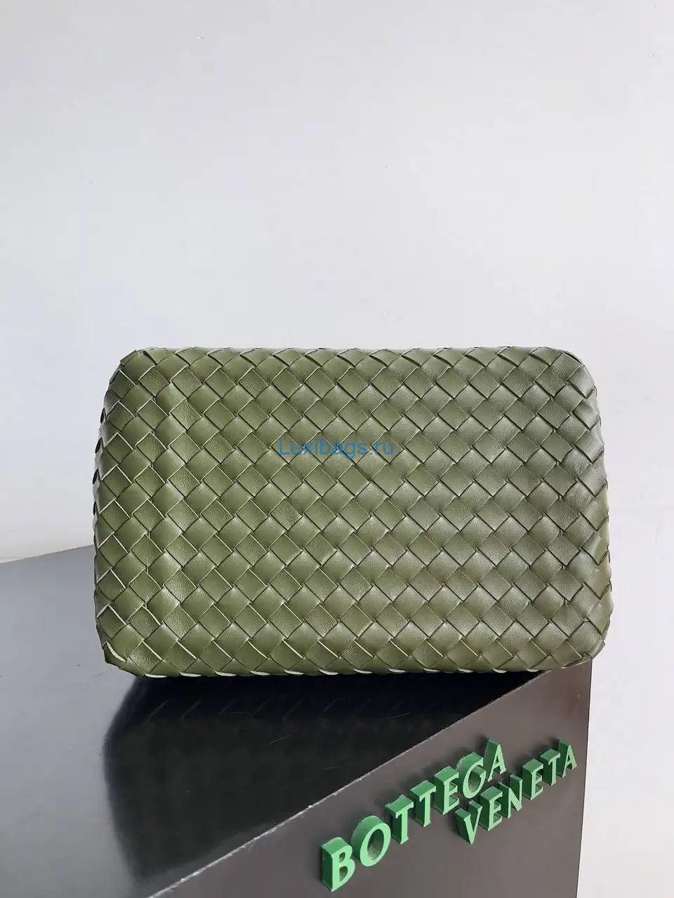 Bottega Veneta BV 796571 Large Andiamo Parachute Olive Green | bottega veneta bv 796571 large andiamo parachute 39