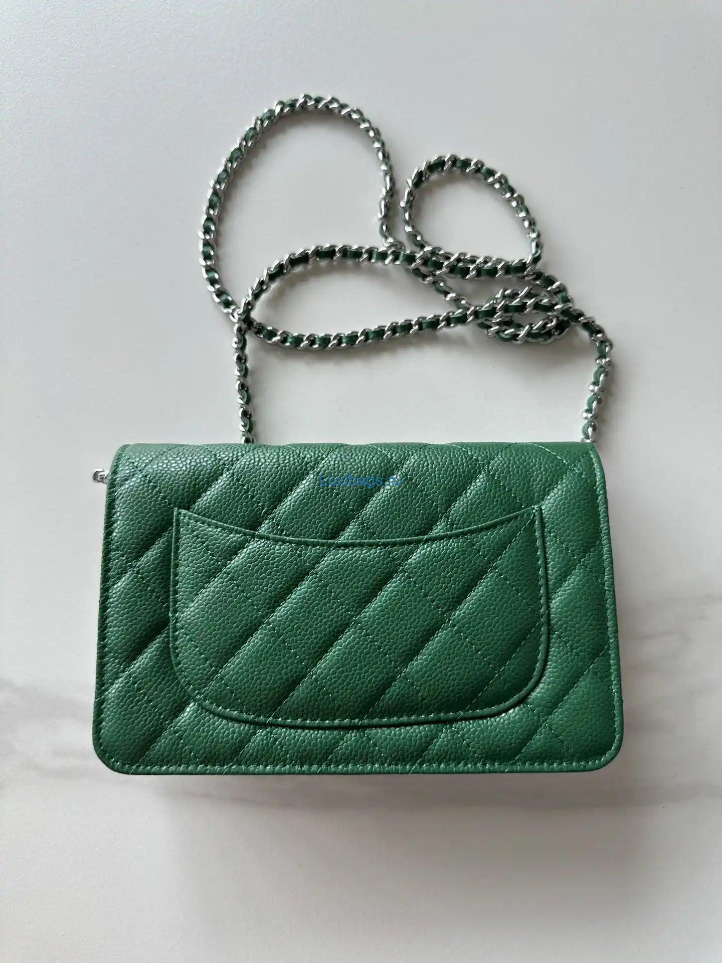 Chanel AP4241 Classic Wallet On Chain Grained Shiny Calfskin Deep Green | chanel ap4241 classic wallet on chain grained shiny calfskin 195