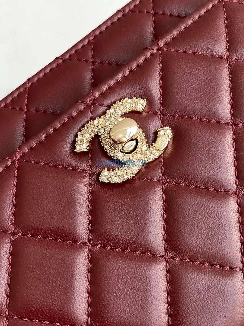 chanel ap4323 wallet on chain lambskin diamanté gold wine red 5 Chanel AP4323 Wallet On Chain Lambskin Diamanté Gold Wine Red | chanel ap4323 wallet on chain lambskin diamante gold wine red 05