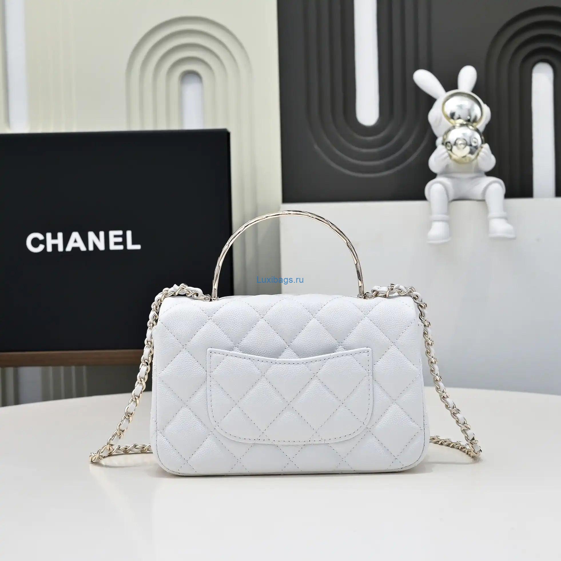 chanel crush handle box bag calfskin as4591 white 1 Chanel Crush Handle box Bag Calfskin AS4591 White | chanel crush handle box bag calfskin as4591 29