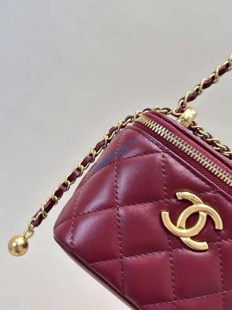 chanel small vanity with chain shiny calfskin wine red ap2292 gold 1 Chanel Small Vanity with Chain Shiny Calfskin Wine Red AP2292 Gold | chanel small vanity with chain shiny calfskin black ap2292 gold 02