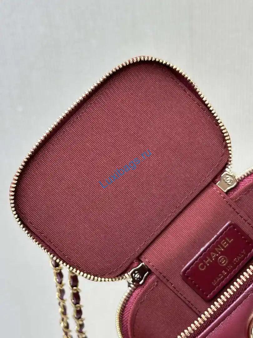 chanel small vanity with chain shiny calfskin wine red ap2292 gold 6 Chanel Small Vanity with Chain Shiny Calfskin Wine Red AP2292 Gold | chanel small vanity with chain shiny calfskin black ap2292 gold 12