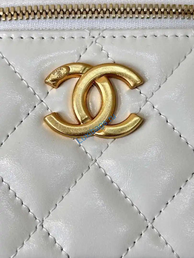 Chanel Small Vanity with Chain Shiny Calfskin White AP2292 Gold | chanel small vanity with chain shiny calfskin white ap2292 gold 04