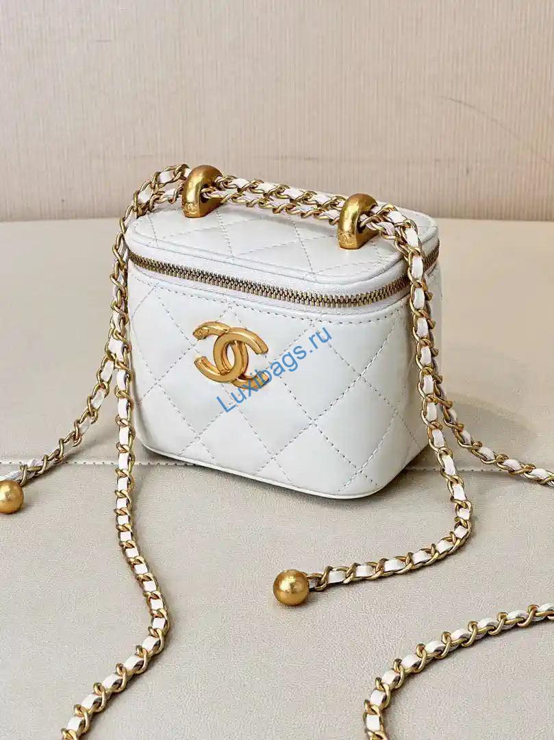 Chanel Small Vanity with Chain Shiny Calfskin White AP2292 Gold | chanel small vanity with chain shiny calfskin white ap2292 gold 05
