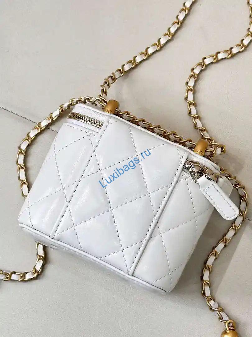 chanel small vanity with chain shiny calfskin white ap2292 gold 6 Chanel Small Vanity with Chain Shiny Calfskin White AP2292 Gold | chanel small vanity with chain shiny calfskin white ap2292 gold 07