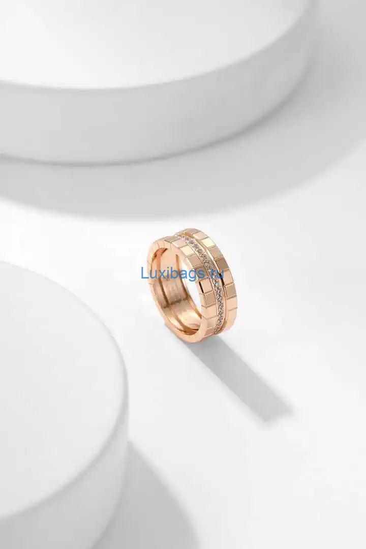 chopard ice cube ring ethical white gold diamonds 827004-1040 2 Chopard Ice Cube Ring ethical white gold diamonds 827004-1040 | chopard ice cube ring ethical white gold diamonds 004