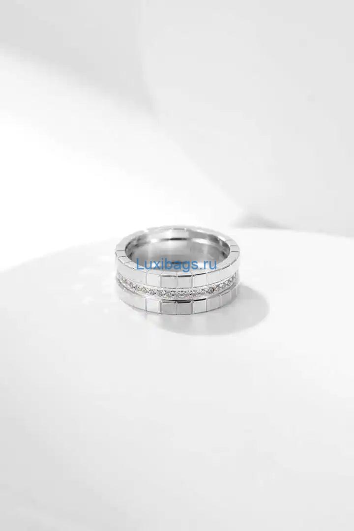 chopard ice cube ring ethical white gold diamonds 827004-1040 5 Chopard Ice Cube Ring ethical white gold diamonds 827004-1040 | chopard ice cube ring ethical white gold diamonds 007